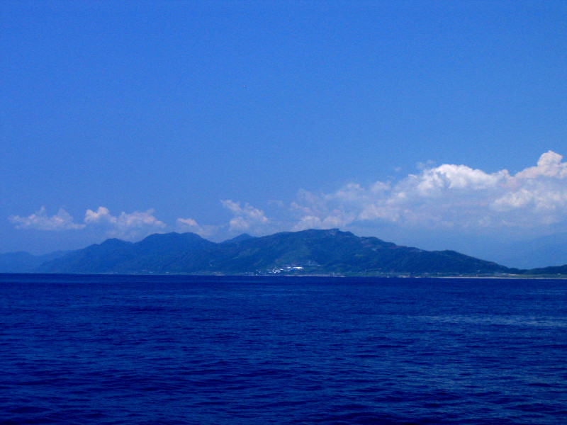 花莲港赏鲸豚 以及海上观山